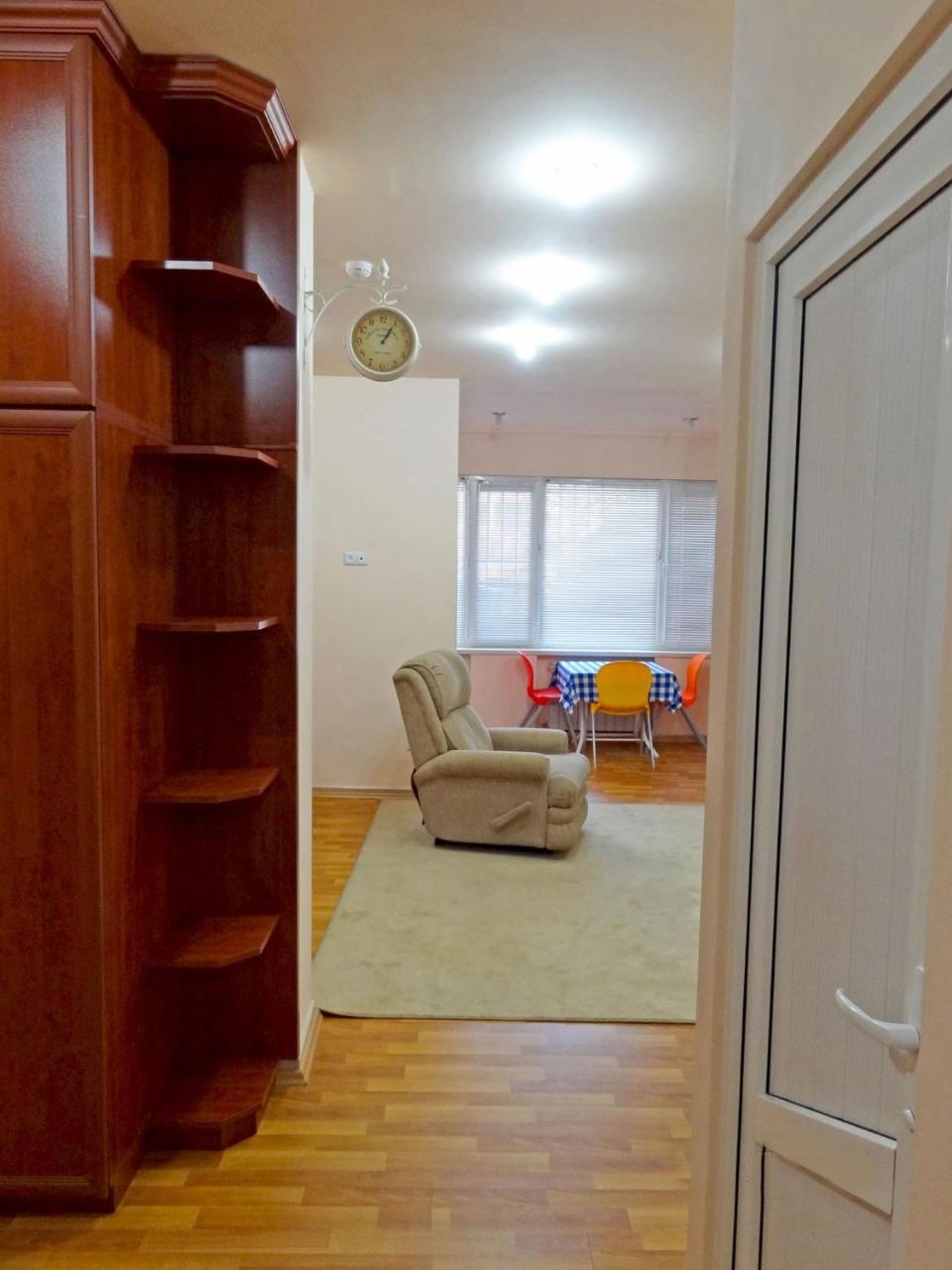 Apartment In The Center Of Yerevan By The Republic Square Dış mekan fotoğraf